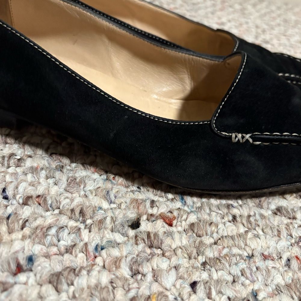 Manolo Blahnik Suede Point Toe Loafer Black- Size 39 (9) - Picture 4 of 13